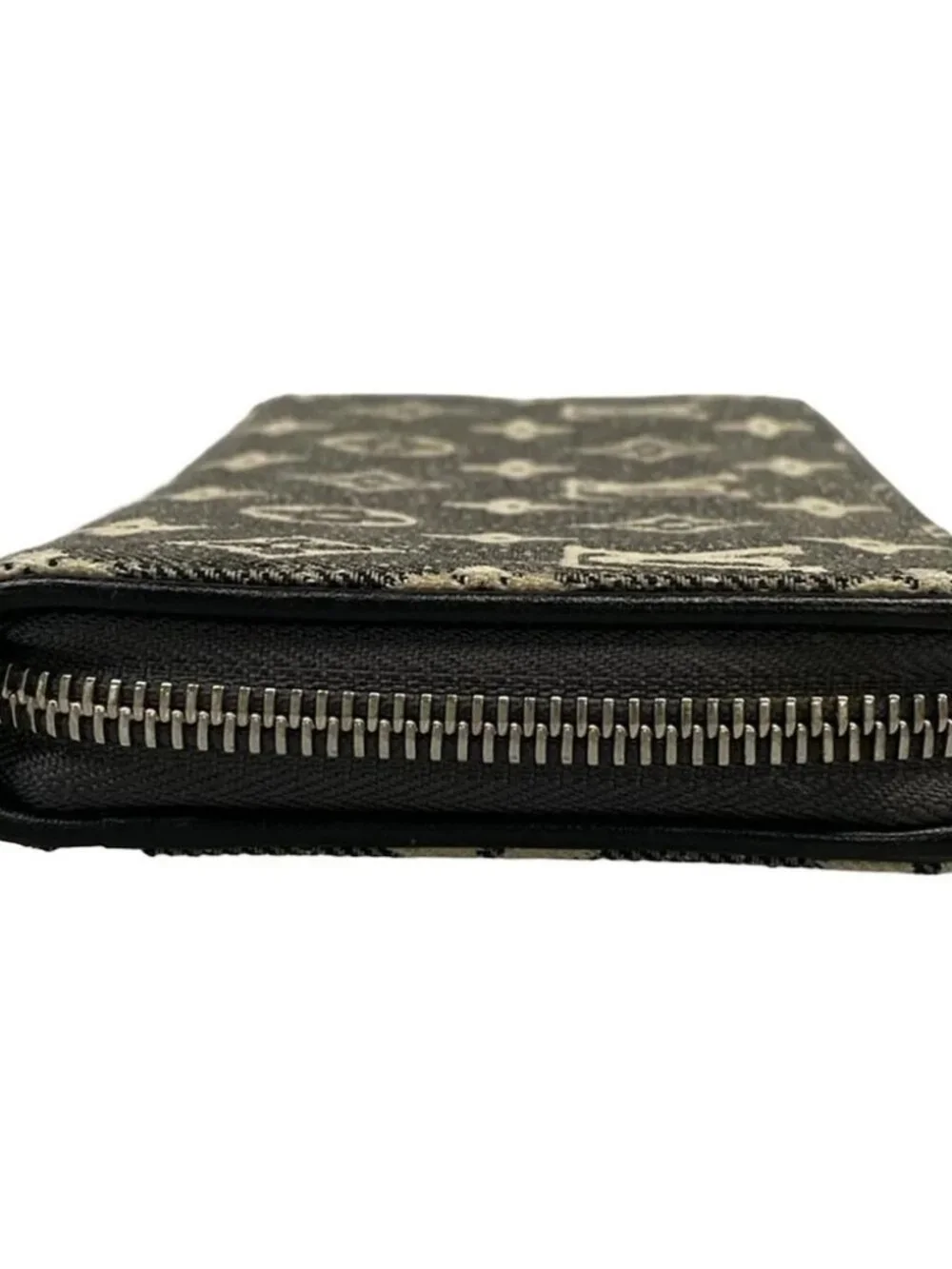 LOUIS VUITTON Zippy Wallet Gray Monogram Jacquard Denim RFID : confirmed